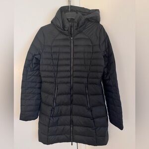 Women's Black Hooded Lululemon Puffer